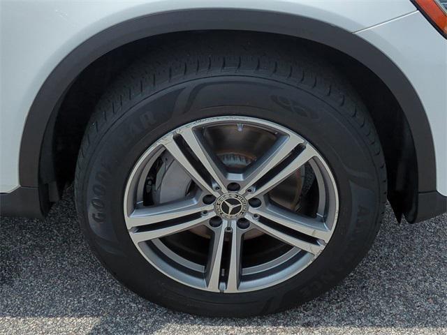 used 2020 Mercedes-Benz GLC 300 car, priced at $24,895