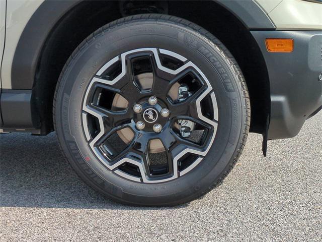 new 2025 Ford Bronco Sport car, priced at $37,026