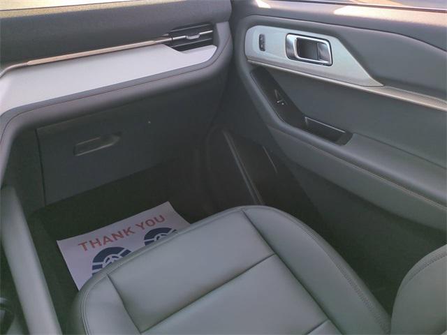 new 2025 Ford Explorer car, priced at $42,027