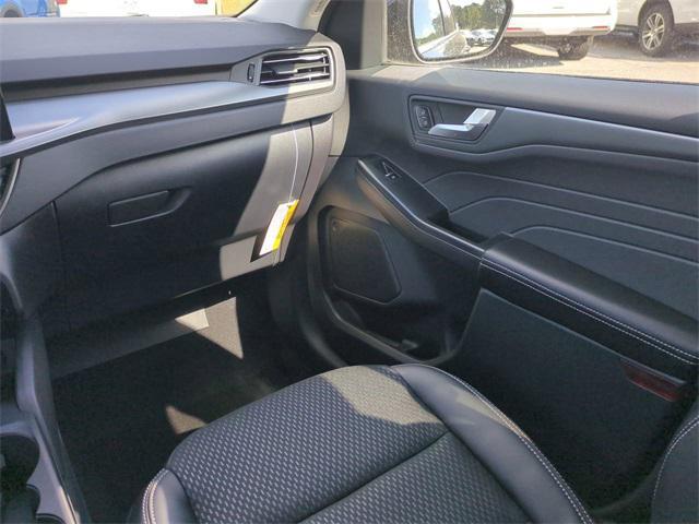 new 2025 Ford Escape PHEV car, priced at $30,395