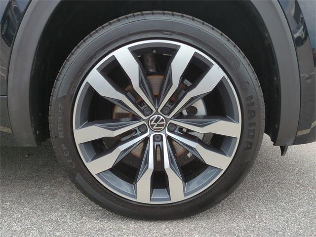 used 2023 Volkswagen Atlas car, priced at $33,789