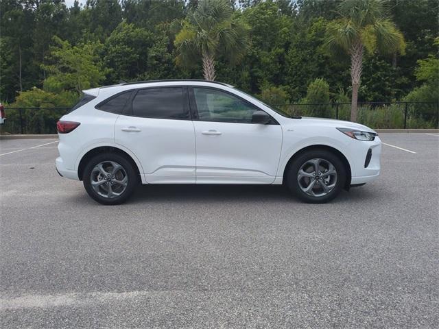 used 2023 Ford Escape car, priced at $24,895