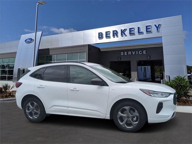 used 2023 Ford Escape car, priced at $24,895