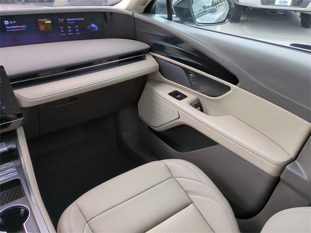 used 2024 Lincoln Nautilus car, priced at $47,895