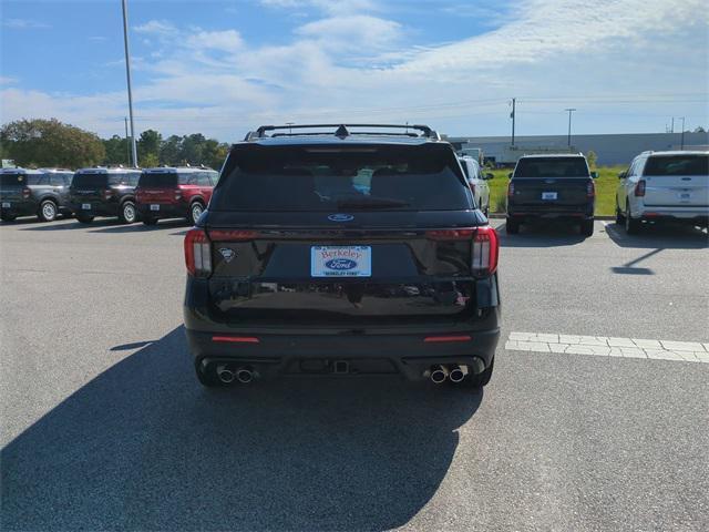 new 2025 Ford Explorer car, priced at $58,694