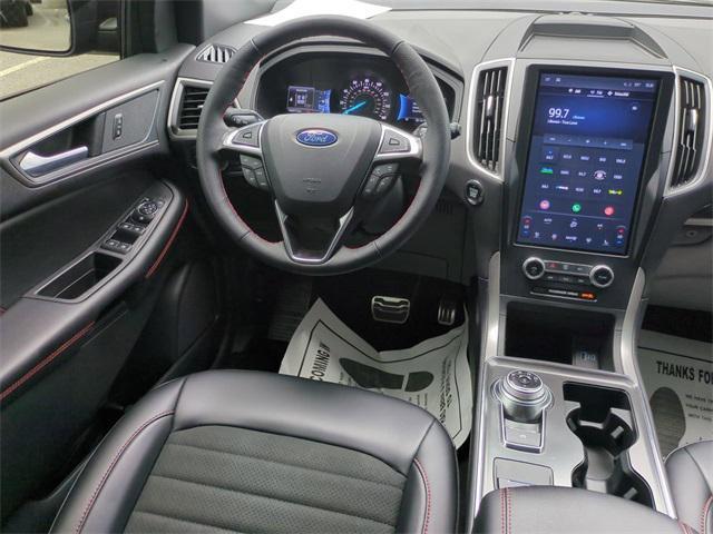 used 2024 Ford Edge car, priced at $36,895