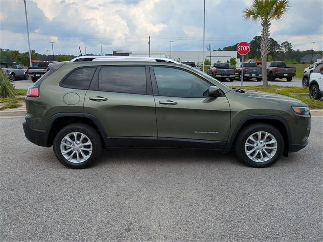 used 2021 Jeep Cherokee car, priced at $17,985