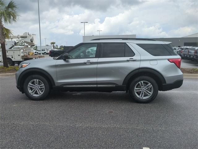 new 2024 Ford Explorer car, priced at $43,833