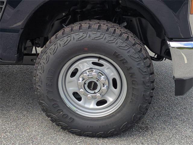 new 2025 Ford F-250 car, priced at $67,775