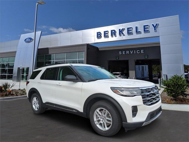 new 2025 Ford Explorer car, priced at $43,318