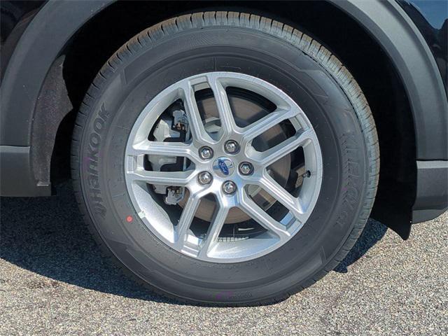 new 2025 Ford Explorer car, priced at $41,664