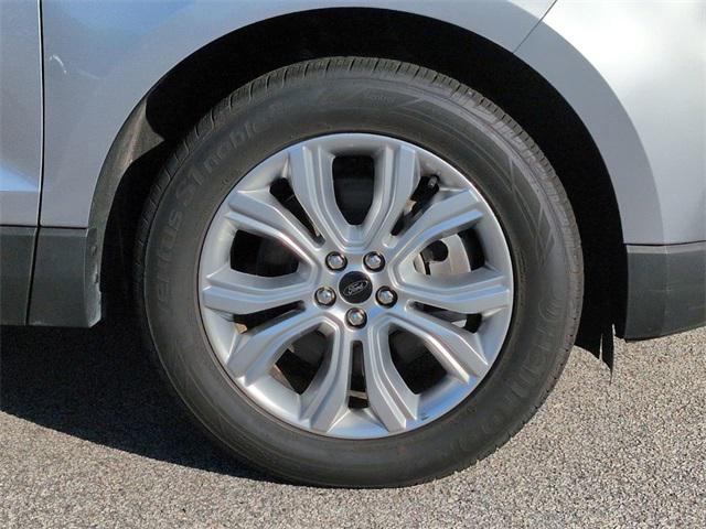 used 2024 Ford Edge car, priced at $33,789