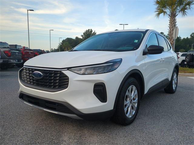 used 2023 Ford Escape car, priced at $22,895