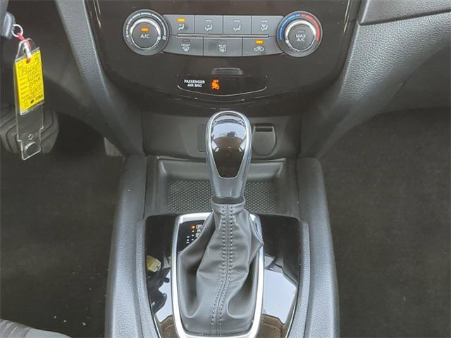 used 2020 Nissan Rogue car, priced at $19,887
