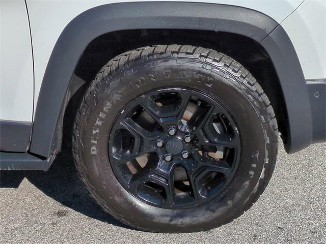 used 2019 Jeep Cherokee car, priced at $16,598