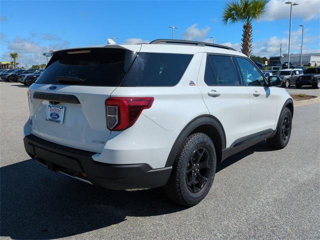 new 2024 Ford Explorer car, priced at $50,536