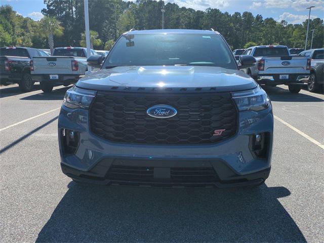 new 2025 Ford Explorer car, priced at $55,471