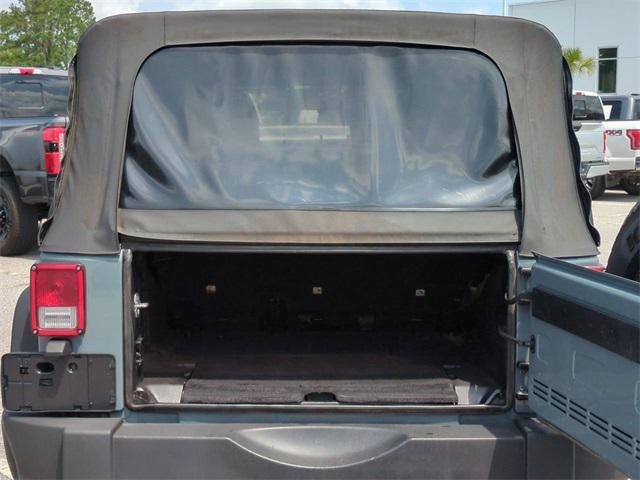 used 2015 Jeep Wrangler Unlimited car, priced at $15,999