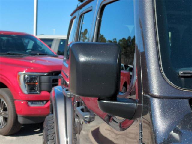 used 2018 Jeep Wrangler Unlimited car, priced at $26,365