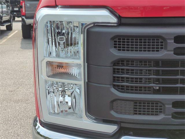 new 2025 Ford F-250 car, priced at $62,669