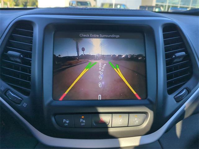 used 2015 Jeep Cherokee car, priced at $9,998