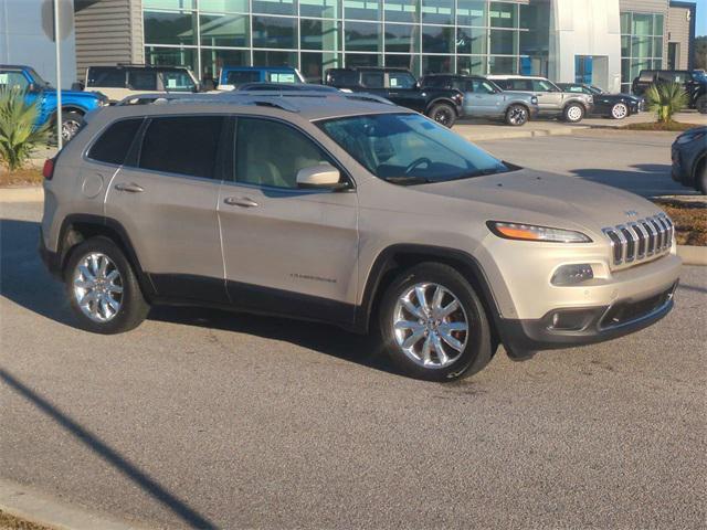 used 2015 Jeep Cherokee car, priced at $9,998
