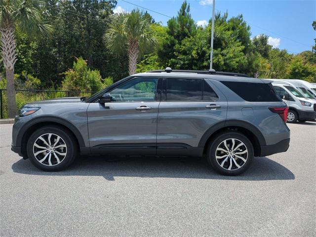 new 2025 Ford Explorer car, priced at $43,571