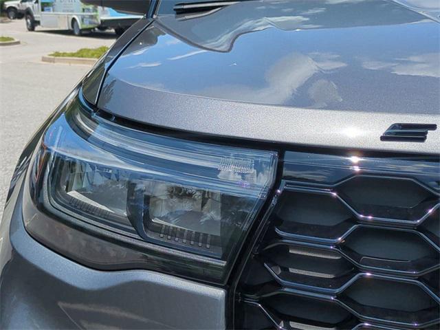 new 2025 Ford Explorer car, priced at $43,571