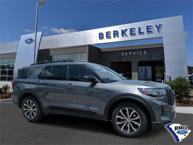 new 2025 Ford Explorer car, priced at $43,571
