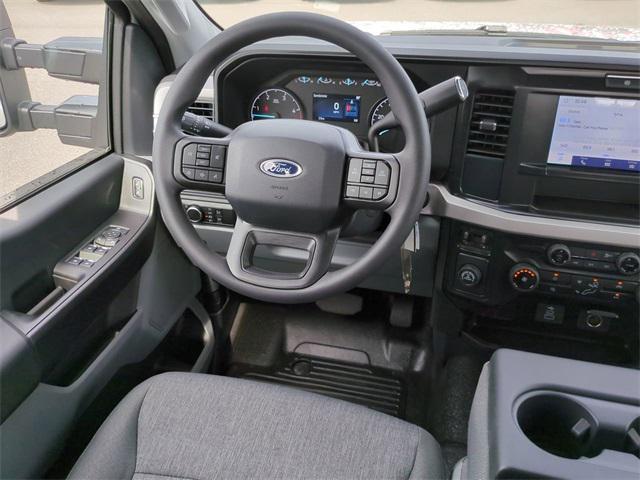 new 2025 Ford F-250 car, priced at $60,379