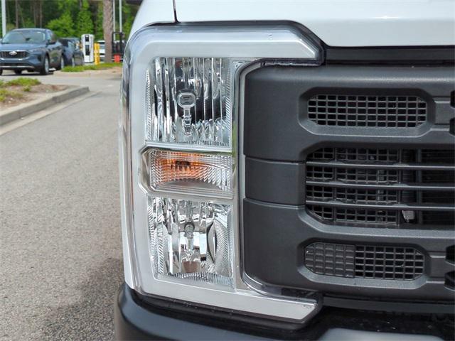 new 2025 Ford F-250 car, priced at $60,379