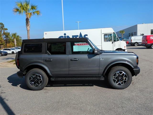 new 2024 Ford Bronco car, priced at $48,623