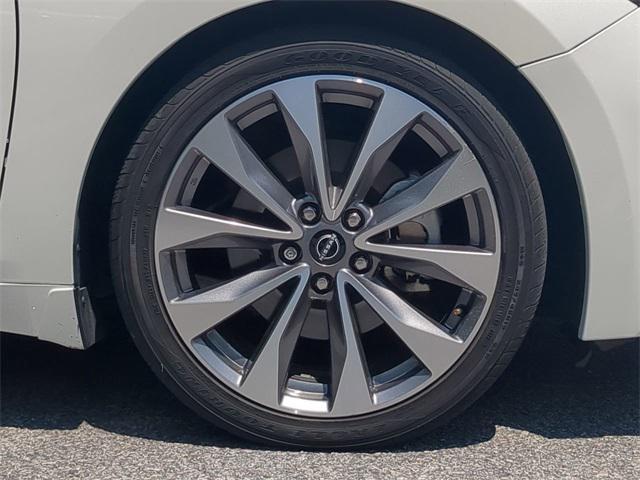 used 2023 Nissan Maxima car, priced at $36,789