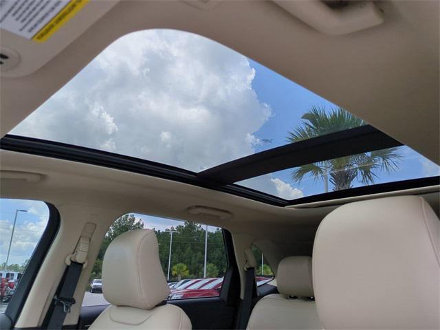 used 2024 Ford Edge car, priced at $30,895