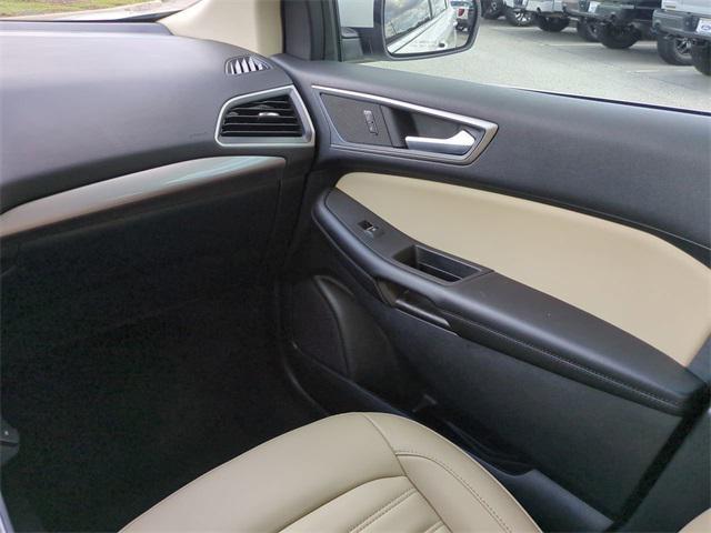 used 2024 Ford Edge car, priced at $30,895