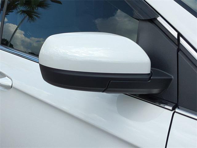 used 2024 Ford Edge car, priced at $30,895