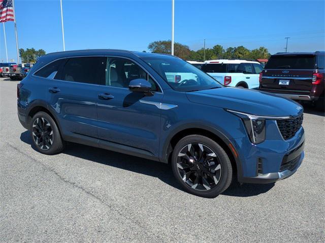 used 2025 Kia Sorento car, priced at $34,605