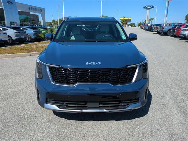 used 2025 Kia Sorento car, priced at $34,605