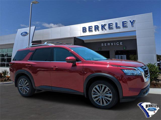 used 2024 Nissan Pathfinder car, priced at $38,995