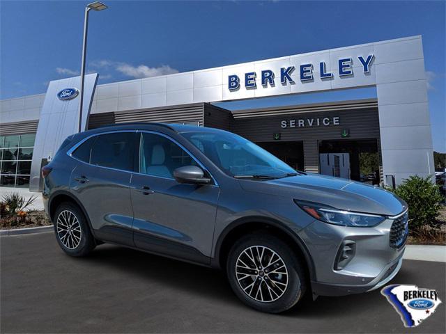 new 2025 Ford Escape PHEV car, priced at $36,075
