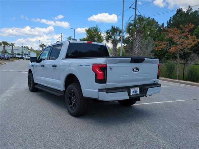 new 2025 Ford F-150 Lightning car, priced at $53,781
