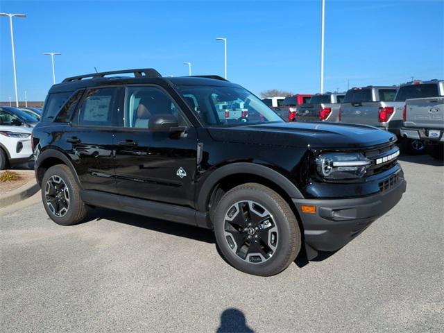 new 2024 Ford Bronco Sport car, priced at $33,311