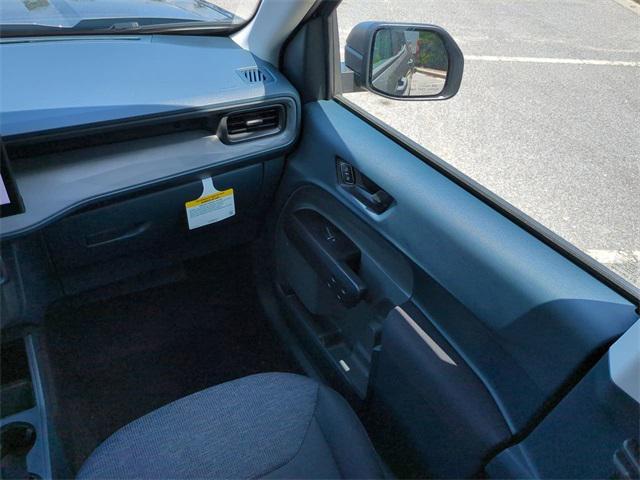 new 2025 Ford Maverick car, priced at $28,080