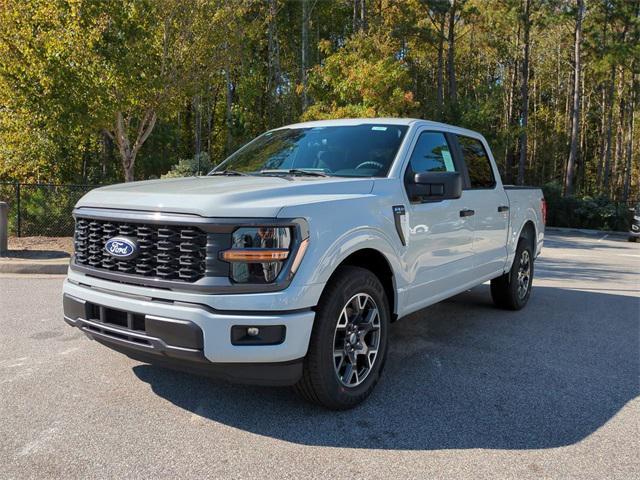 new 2024 Ford F-150 car, priced at $42,926