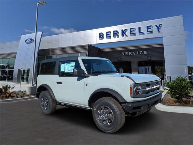 new 2024 Ford Bronco car, priced at $42,563