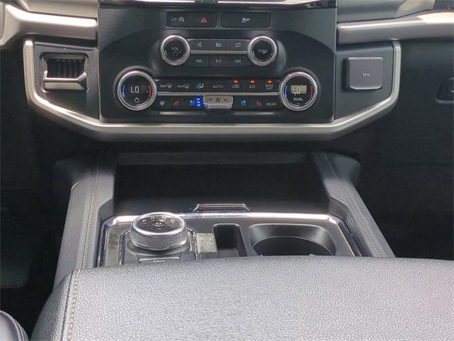 used 2024 Ford Expedition car, priced at $52,895