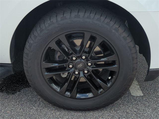 used 2024 Ford Expedition car, priced at $52,895