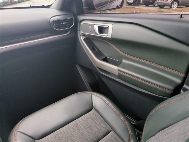 used 2022 Ford Explorer car, priced at $33,998