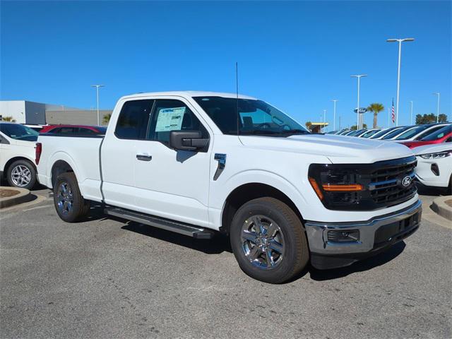 new 2024 Ford F-150 car, priced at $42,260