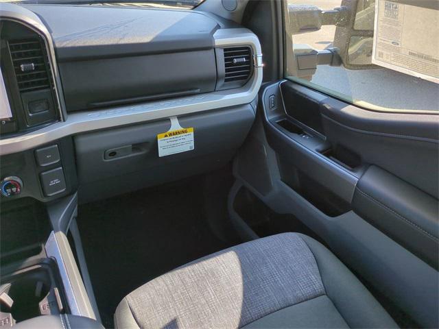 new 2025 Ford F-250 car, priced at $76,057